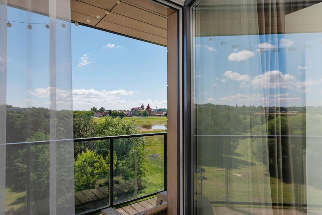 Bright Kaunas Apartment With Castle View Dış mekan fotoğraf
